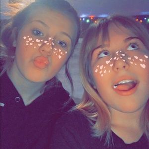 Meet your Posher, Nicole